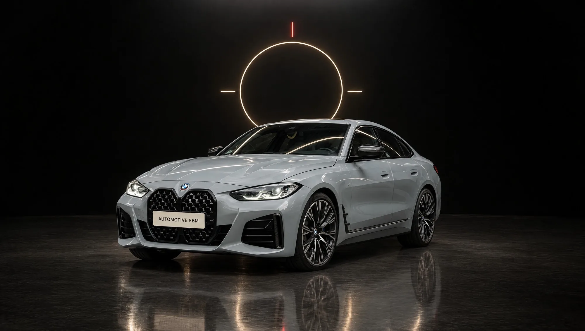 Une BMW Série 4 Gran Coupé, nette, au studio du Repère